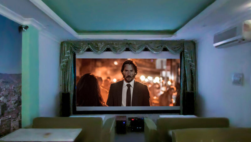 Phim-chieu-phim-cafe-16