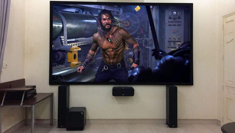 Phong-chieu-phim-gia-dinh-Polk-Audio-01