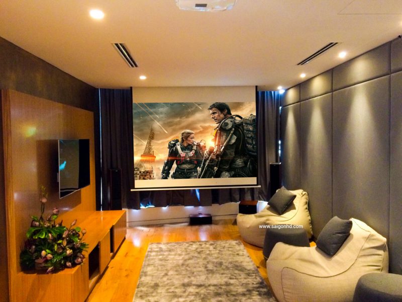 Phong phim don gian voi Denon - Jamo 14