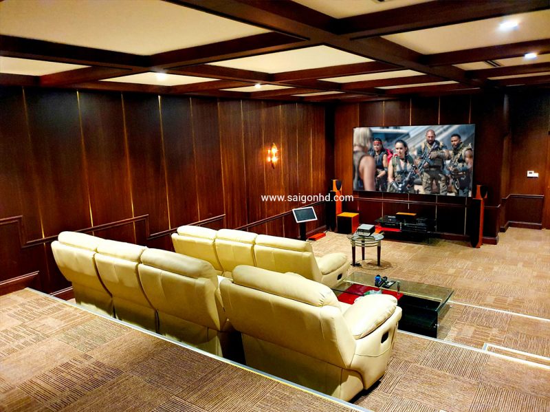 Phong giai tri gia dinh voi may chieu 4K Viewsonic 01