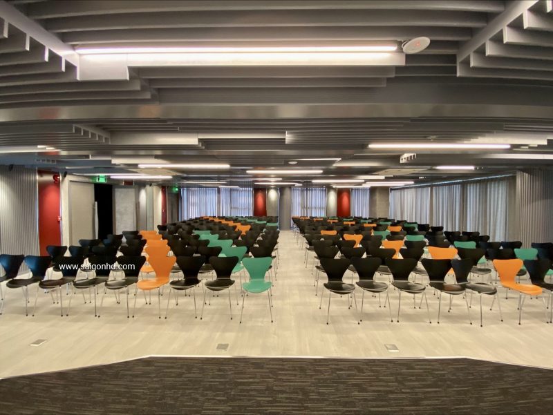 He thong am thanh hoi truong Column Array 01