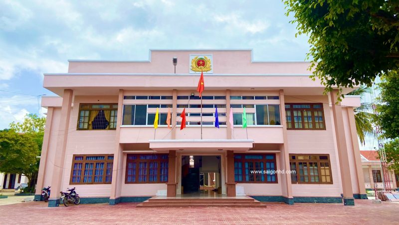 He thong am thanh hoi truong JBL 18