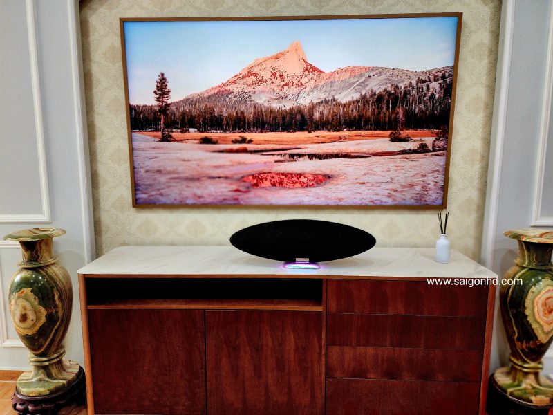 Loa Bluetooth cao cap B&W Zeppelin 01