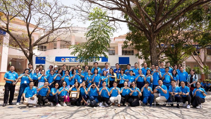 SAIGON HD vinh du dong tai tro cung Thu vien Container so 10 24