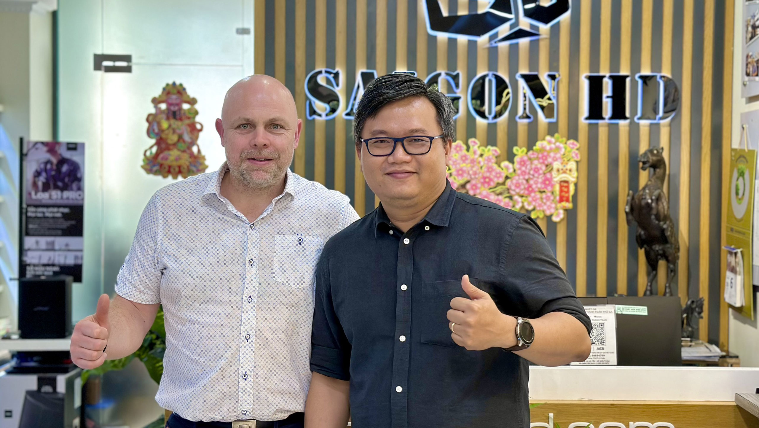 Don tiep Mr Vincent Laigle dai dien cong ty AV Industry ghe tham SAIGON HD 22
