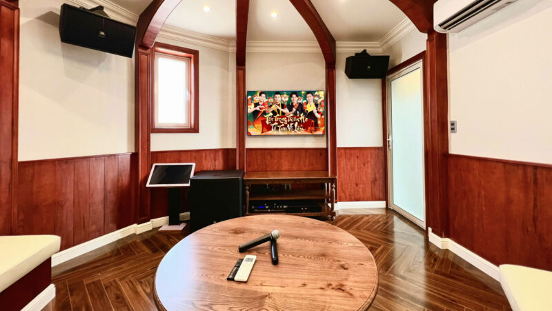 Dan am thanh Karaoke cao cap JBL - Wharfedale - Shure 22