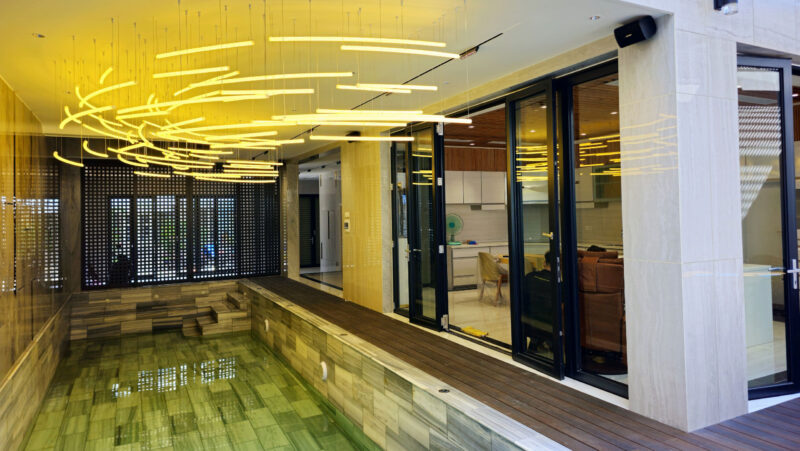 He thong am thanh da vung voi phoi ghep giua Loa Bose DM3SE va Amply Denon 21