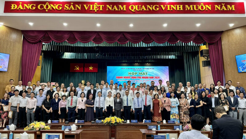 SAIGON HD tham gia trung bay san pham tai Hop Mat Doanh Nghiep Quan Phu Nhuan 26