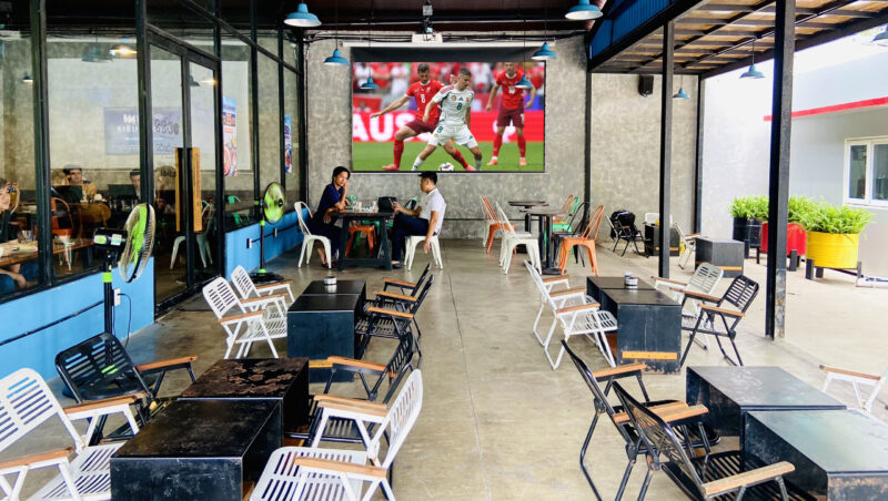 He thong may chieu da banh danh cho quan cafe 34