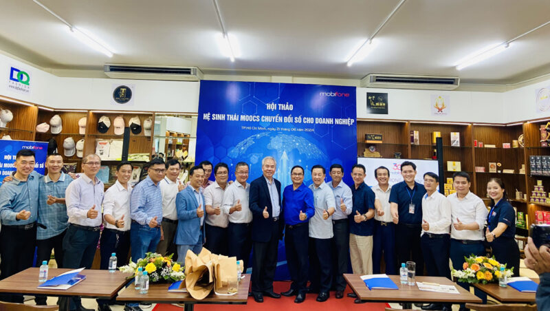 Ho tro Am thanh Hoi thao He sinh thai MOOCS chuyen doi so cho doanh nghiep 23