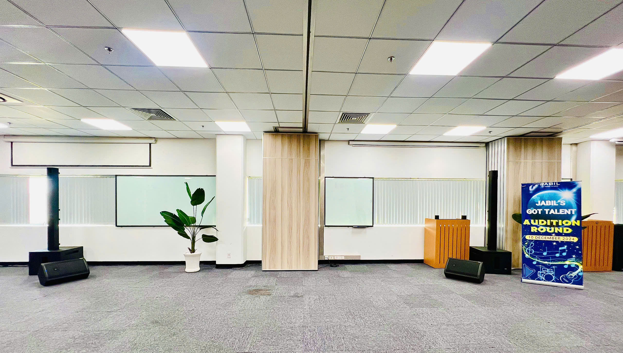 Cho thue he thong am thanh bieu dien SE Audiotechnik 15