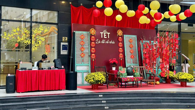 SAIGON HD tham du Hoi cho tet At Ty 2025 24