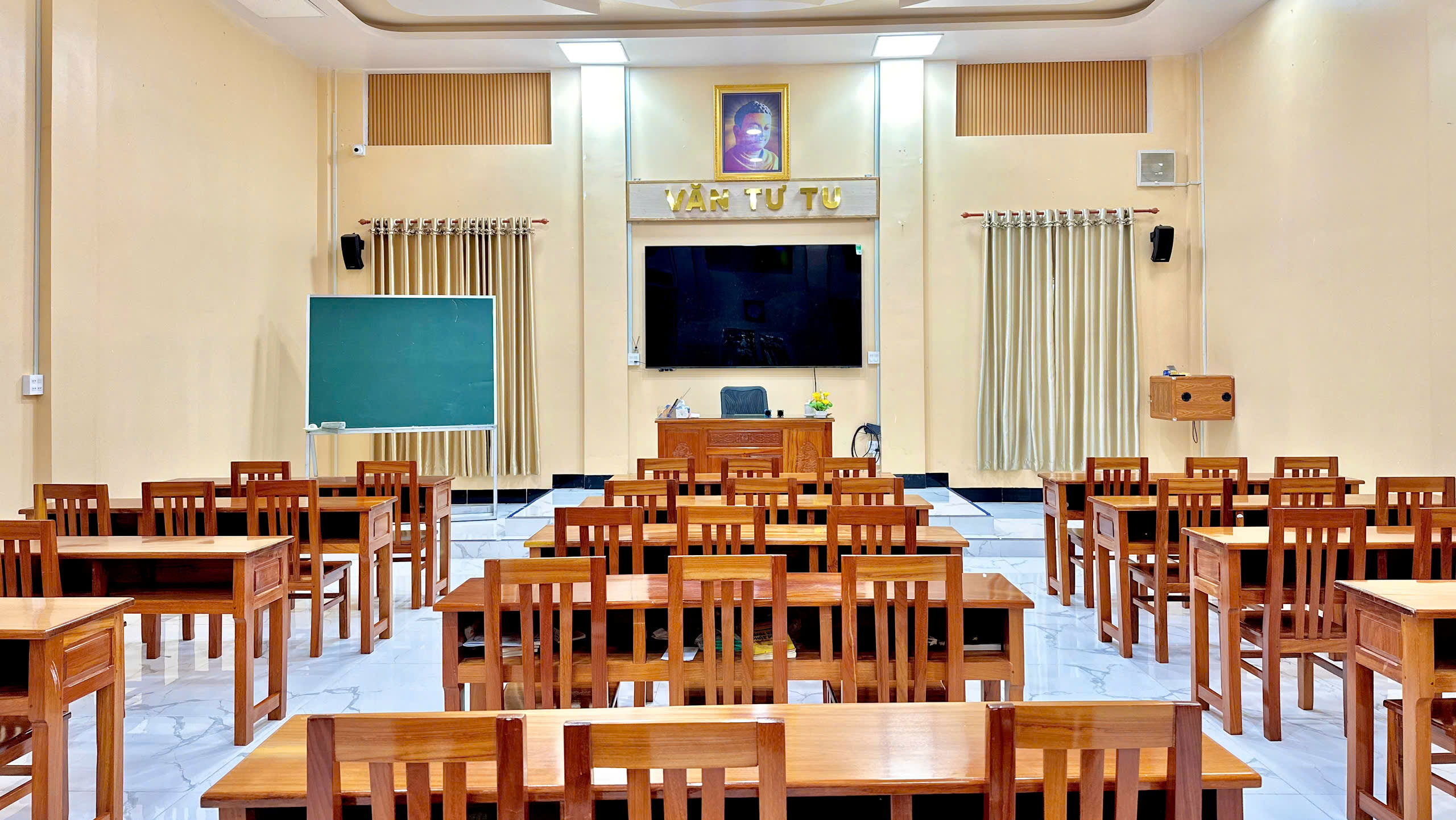 He thong am thanh chuyen nghiep voi Bose 251 40