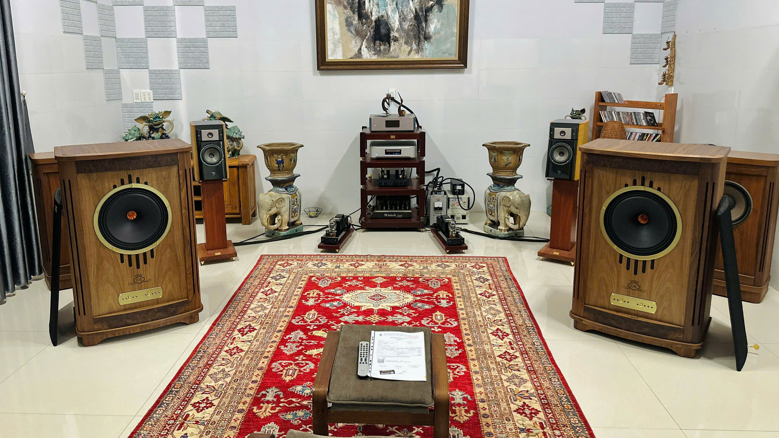 Dan nghe nhac Hi-end voi loa Tannoy Canterbury GR 31