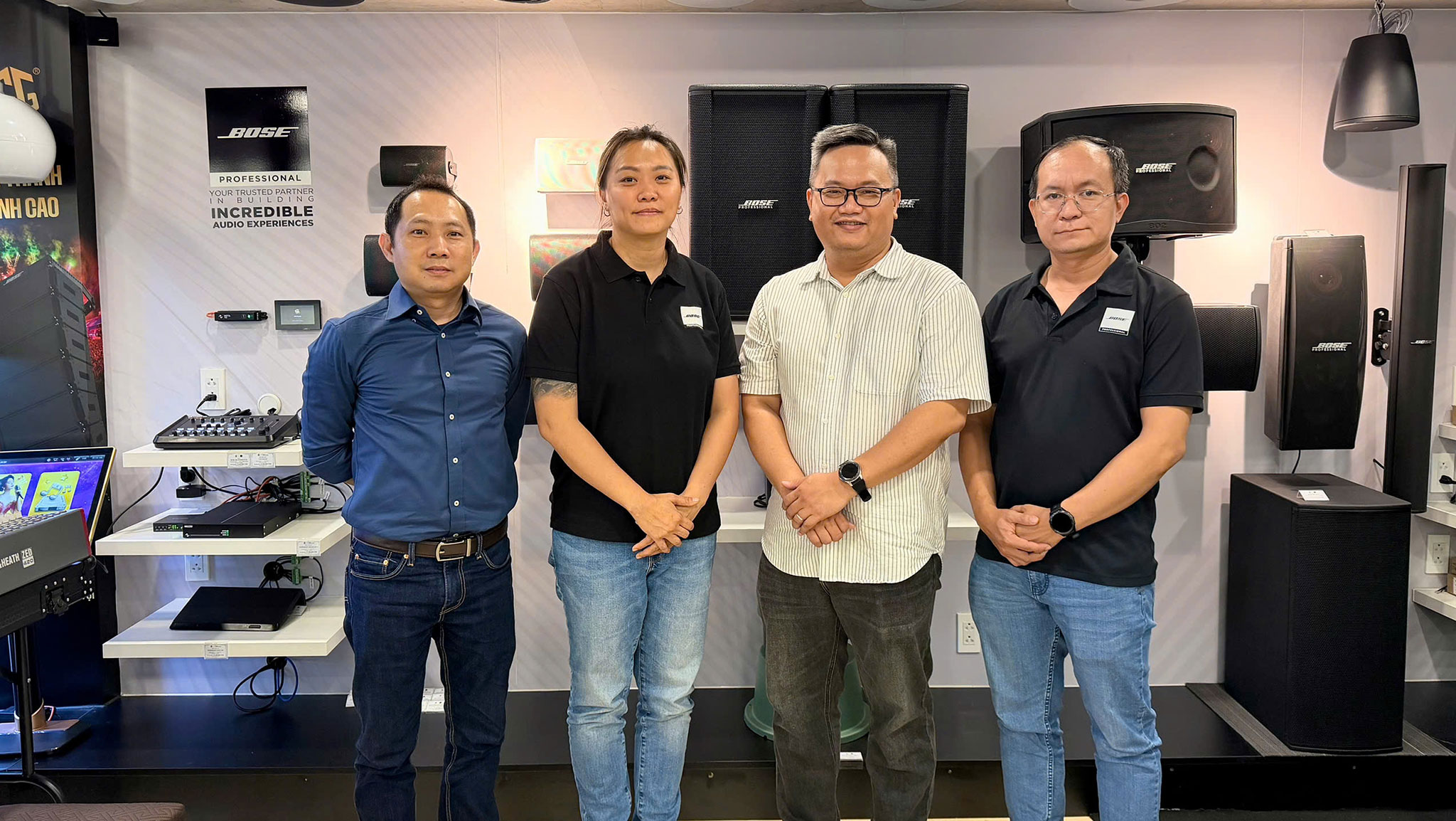 SAIGON HD don tiep dai dien hang Bose Professional den tham quan va lam viec 26